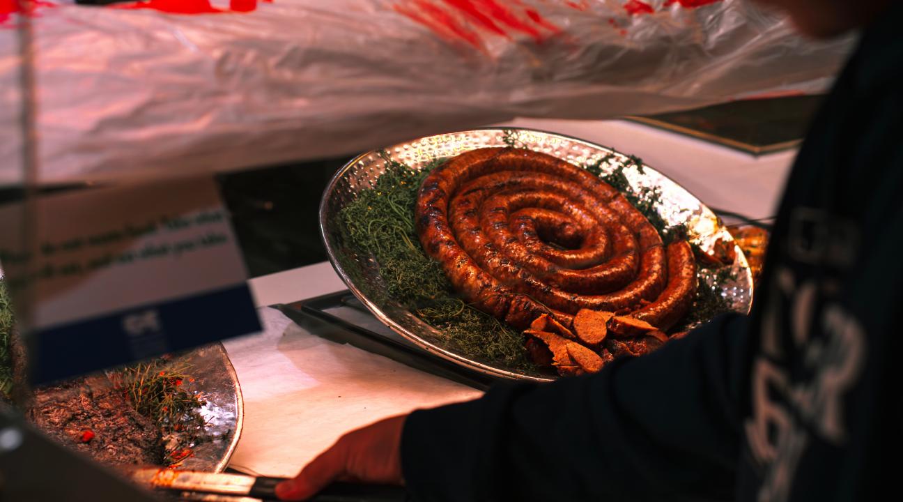 kielbasa sausage "intestines"