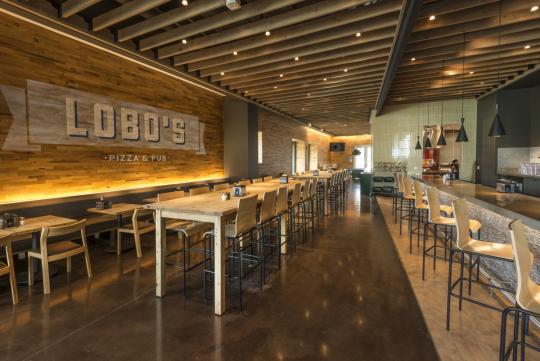 Lobo's Pub Interior